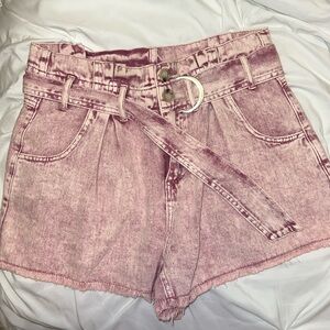 High waisted pink jean shorts!